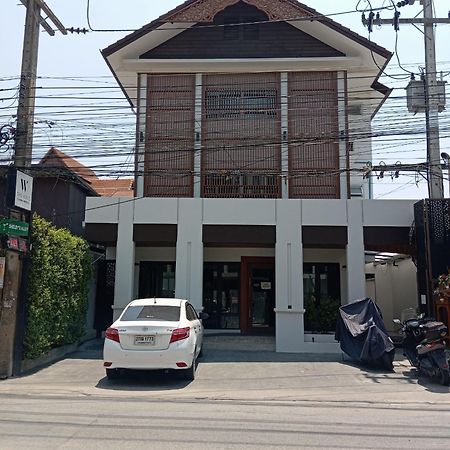 兰纳翼酒店 清邁 外观 照片