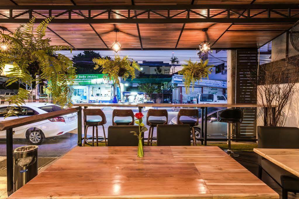 兰纳翼酒店 清邁 外观 照片
